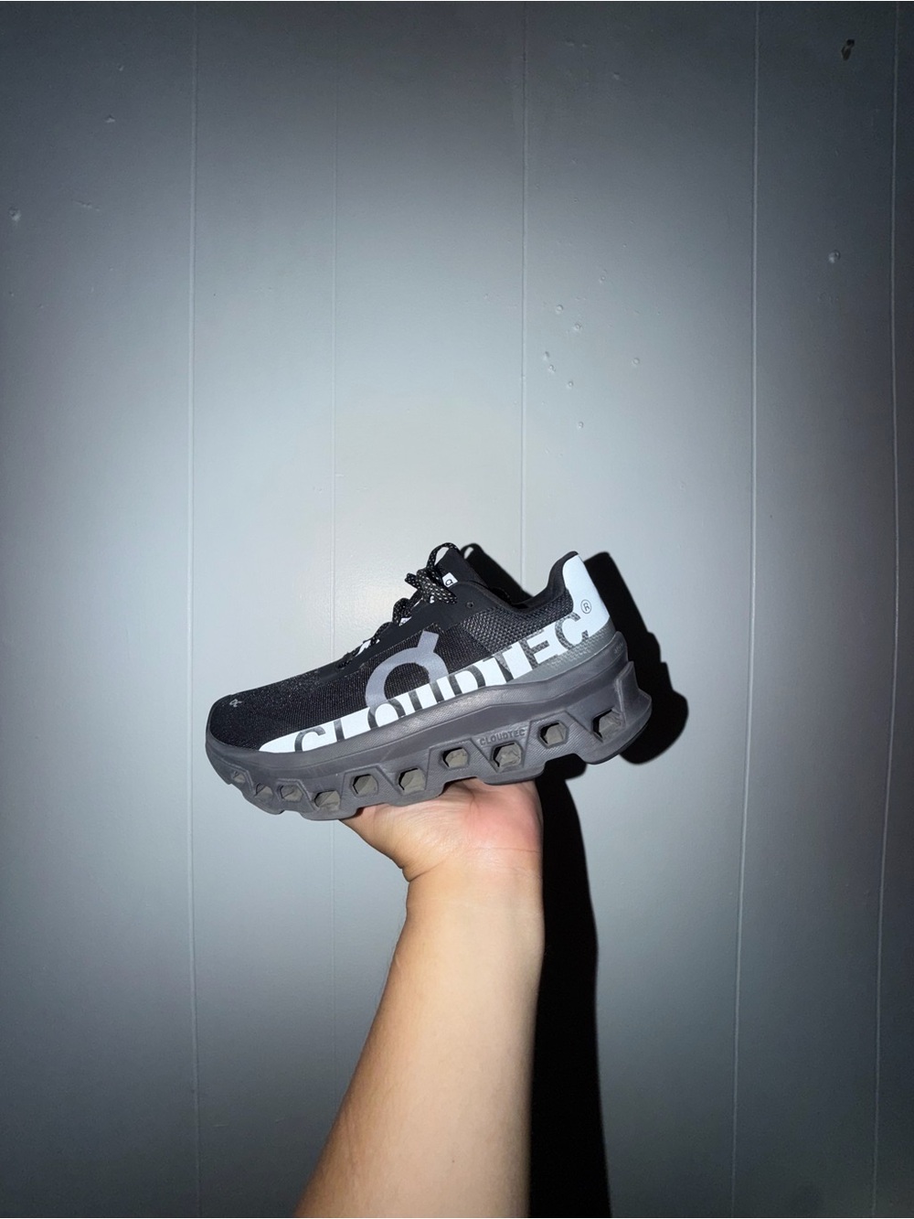 Women On Running CloudMonster Lumos shoes size 8